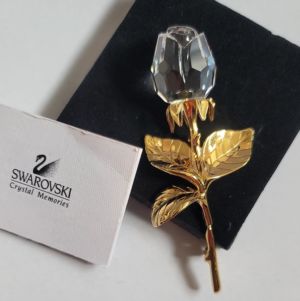 Vintage Swarovski crystal rose 🌹